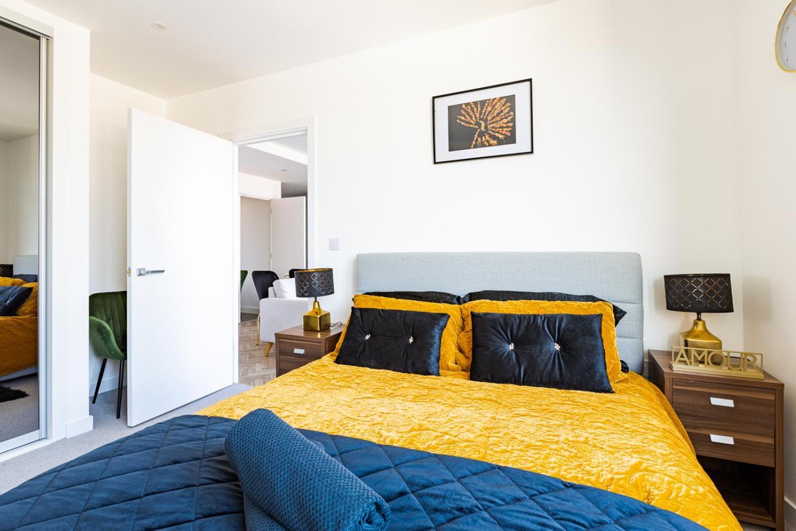 Luxury Apt Near Canary Wharf With Stunning Views ロンドン エクステリア 写真