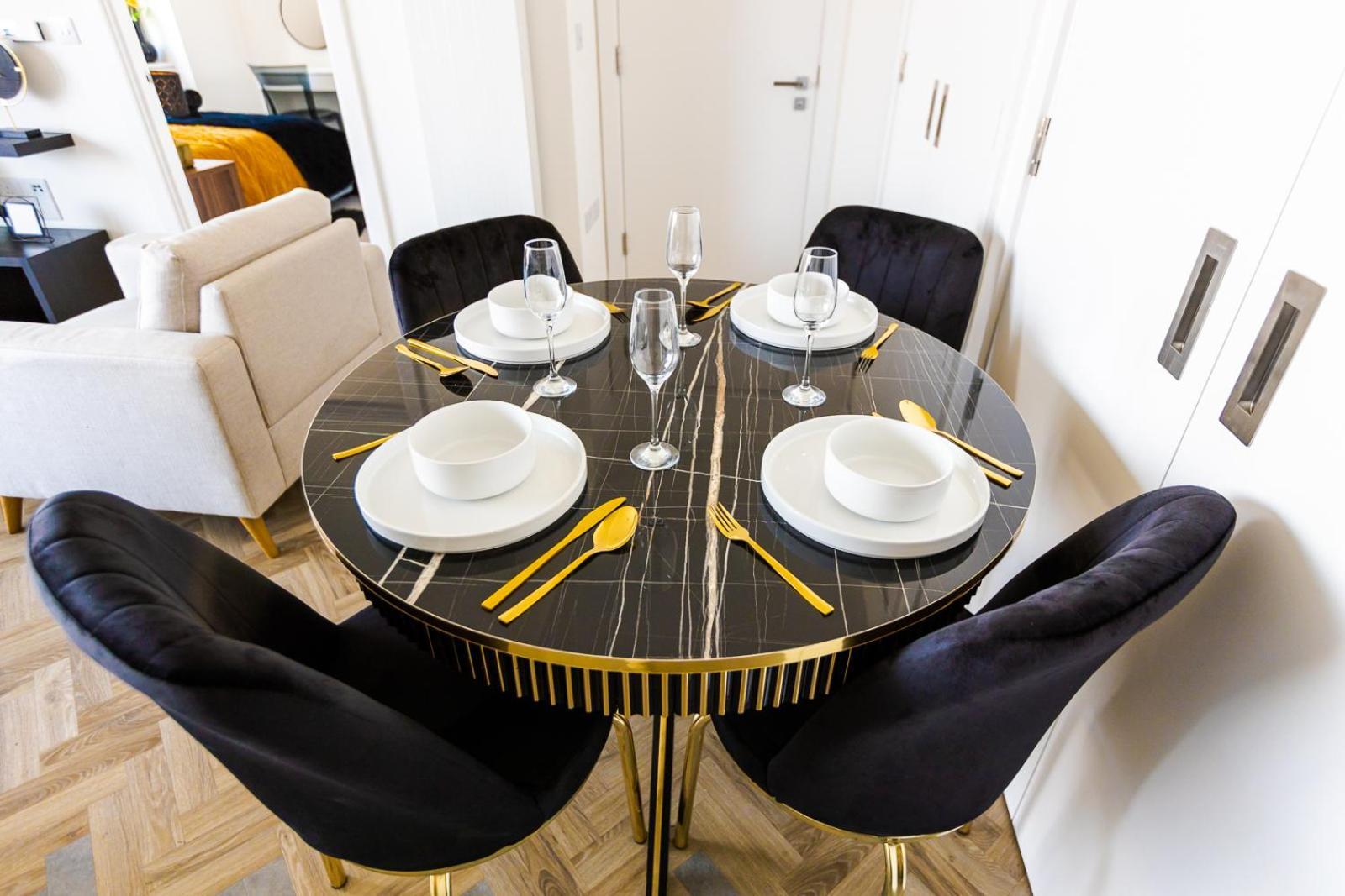 Luxury Apt Near Canary Wharf With Stunning Views ロンドン エクステリア 写真