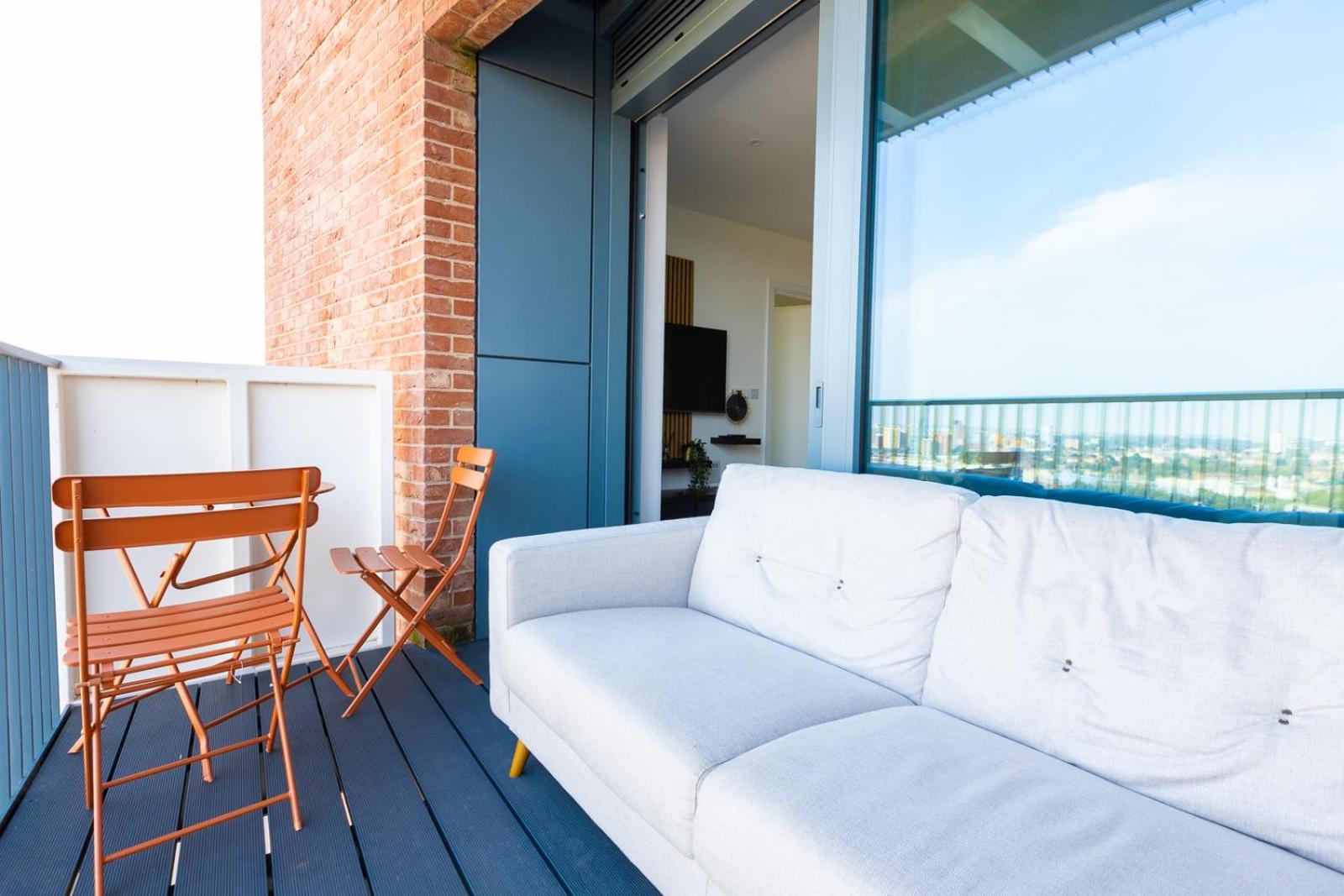 Luxury Apt Near Canary Wharf With Stunning Views ロンドン エクステリア 写真
